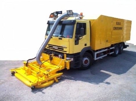 Airport runways cleaning machines