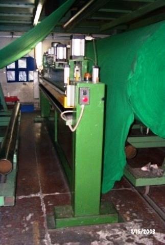 Welding machine of plastic foam sheets